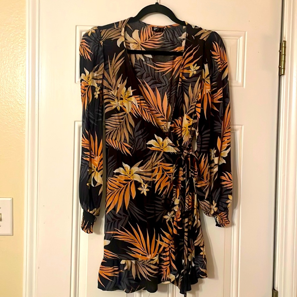 Billabong tropical women’s dress